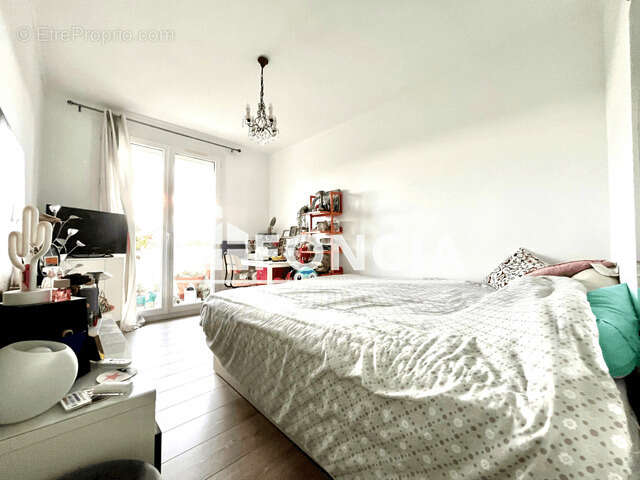 Appartement à SIX-FOURS-LES-PLAGES