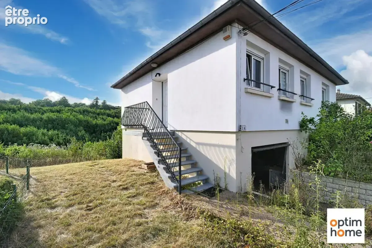Maison de plain pied sureleve - vue degagee - terrain 12 ares 37 - photo 16