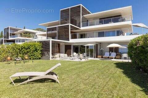 Appartement 214 m² à Nice  - photo 2