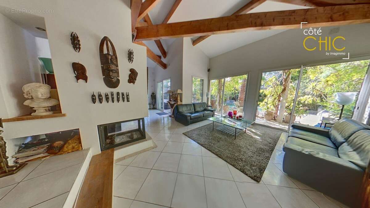 Maison à SAINT-JEAN-DE-VEDAS