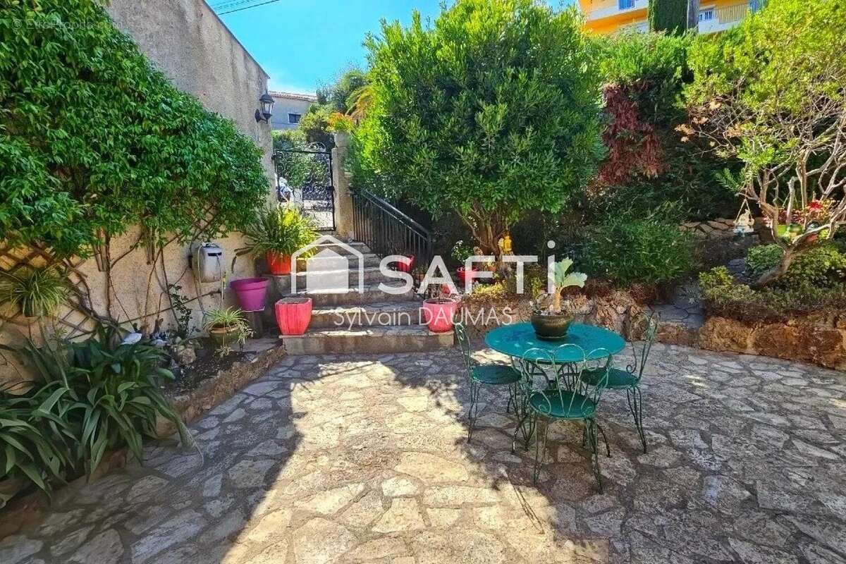 Photo 3 - Maison à SIX-FOURS-LES-PLAGES