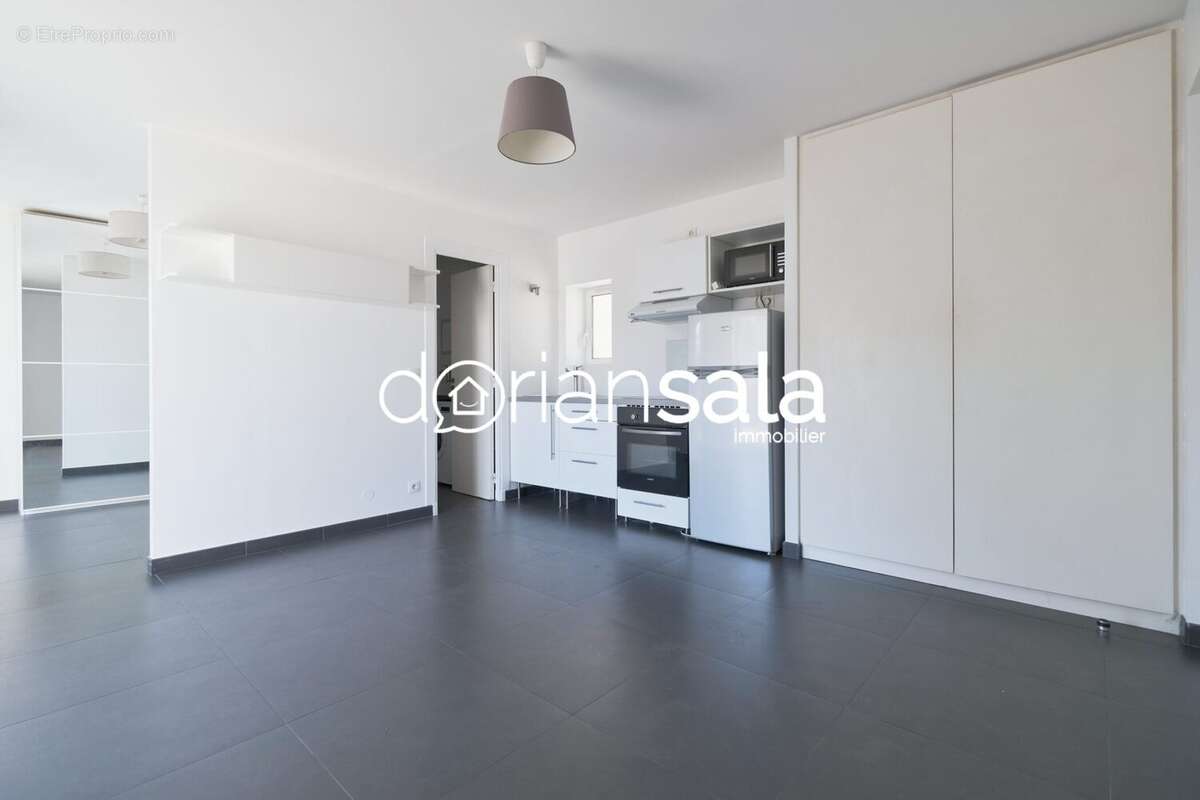 Appartement à MARSEILLE-9E