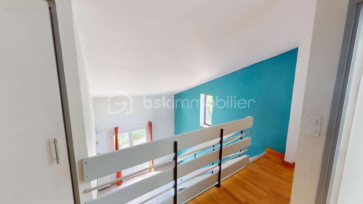 Maison familiale T5 de 125 m² en fond d’impasse à Escalquens - photo 16