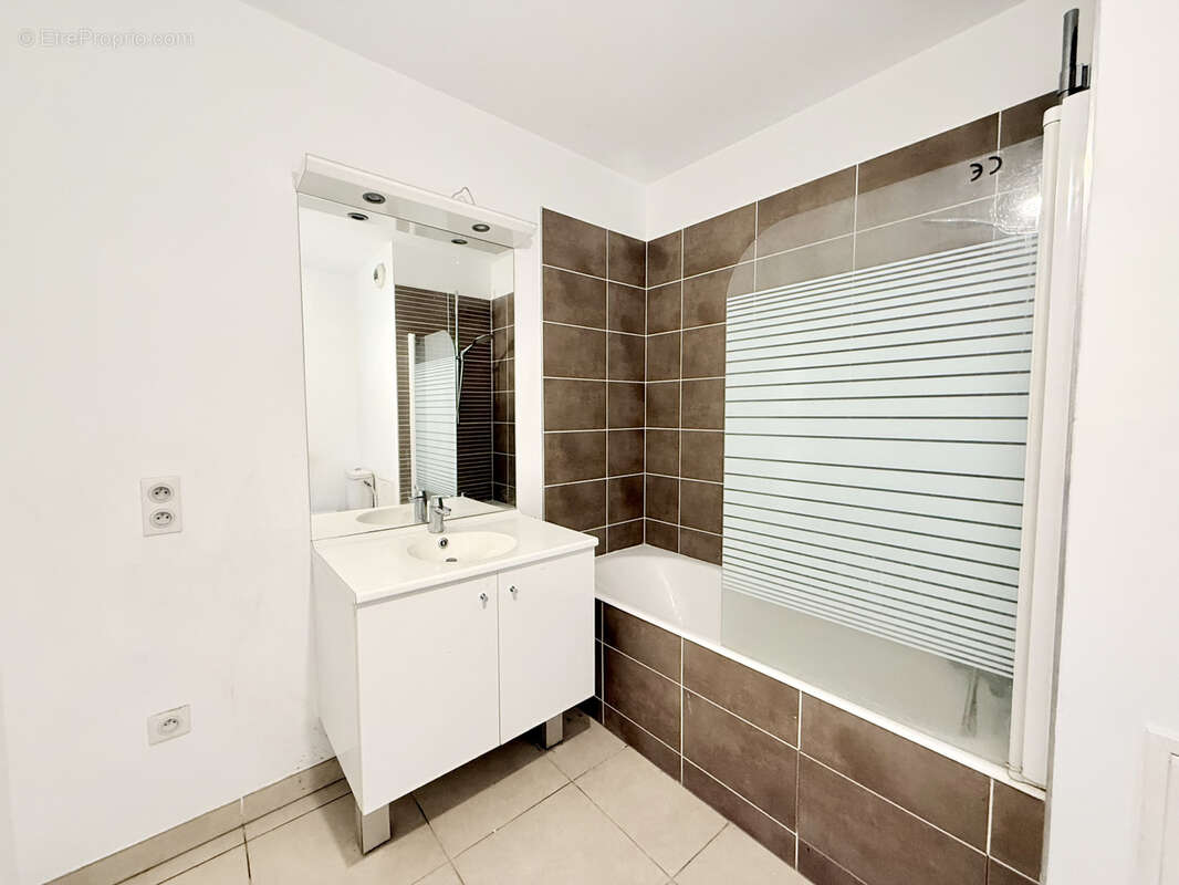 Appartement à MAISONS-ALFORT