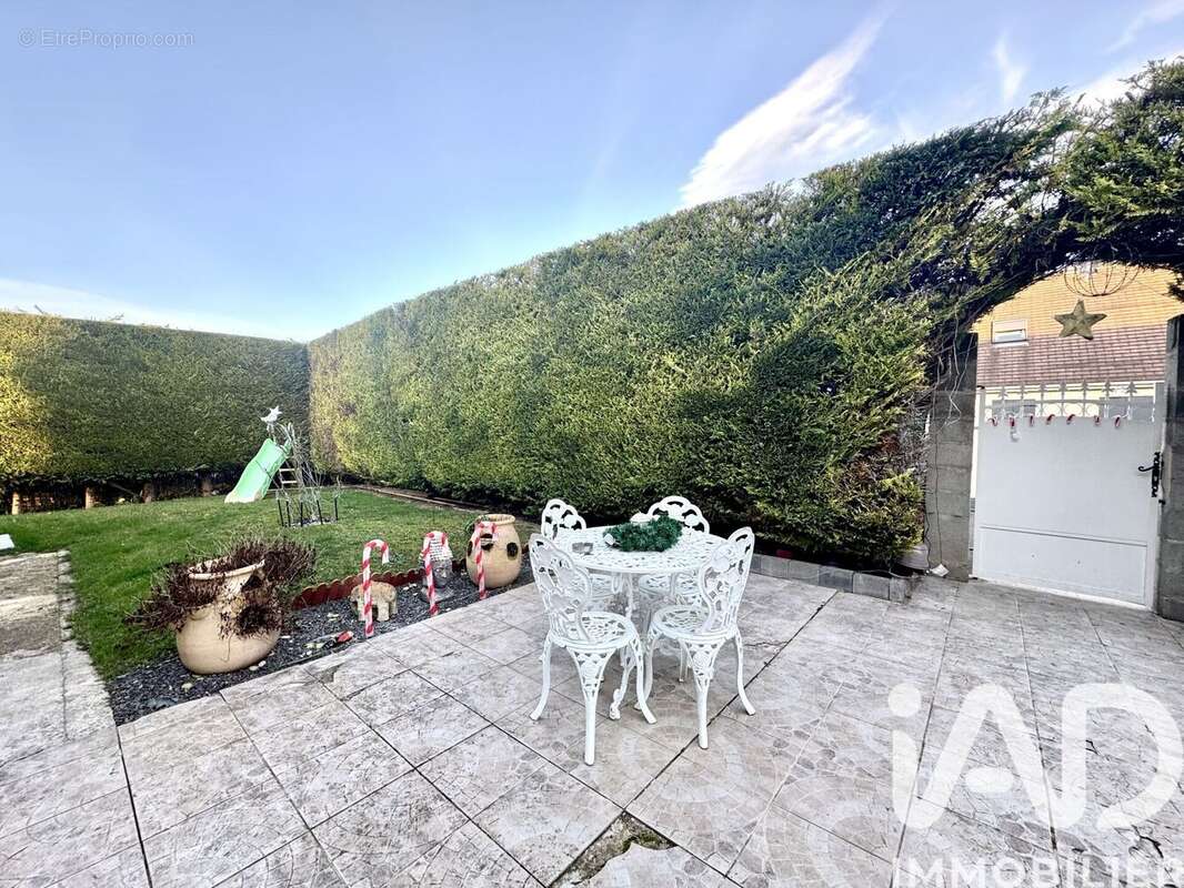 Photo 2 - Maison à MORET-SUR-LOING