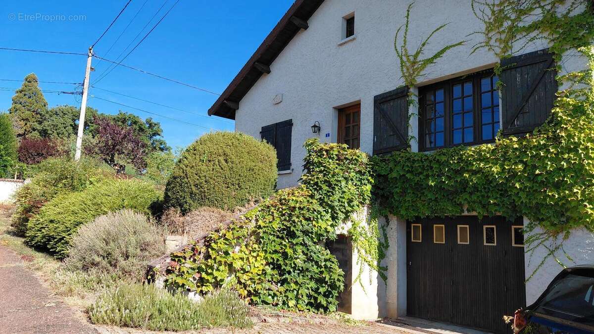 Photo 2 - Maison à CHARLIEU