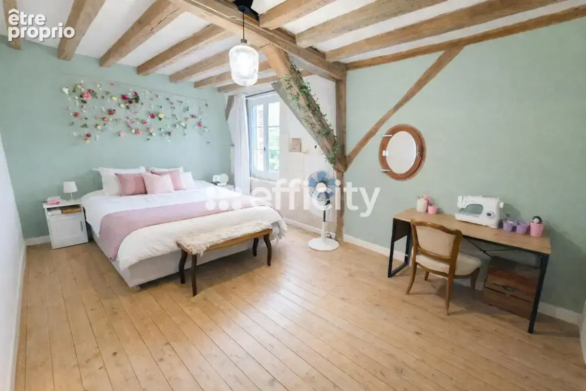Maison 8 pièces 208 m² à vendre à Notre-Dame-D'oe (37390) - photo 6