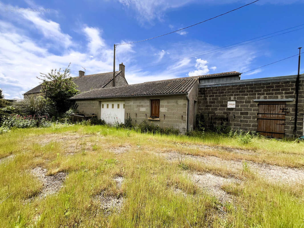 Maison à VILLERMAIN