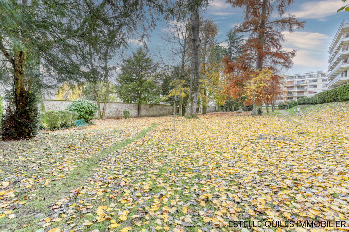 Appartement à VERSAILLES