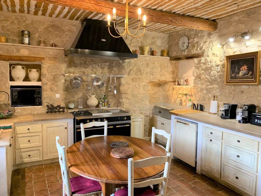 Maison à AIX-EN-PROVENCE