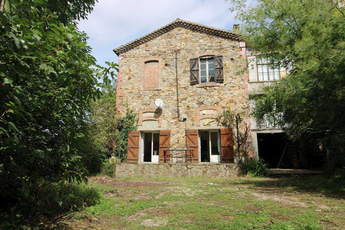 Maison à MOLIERES-SUR-CEZE