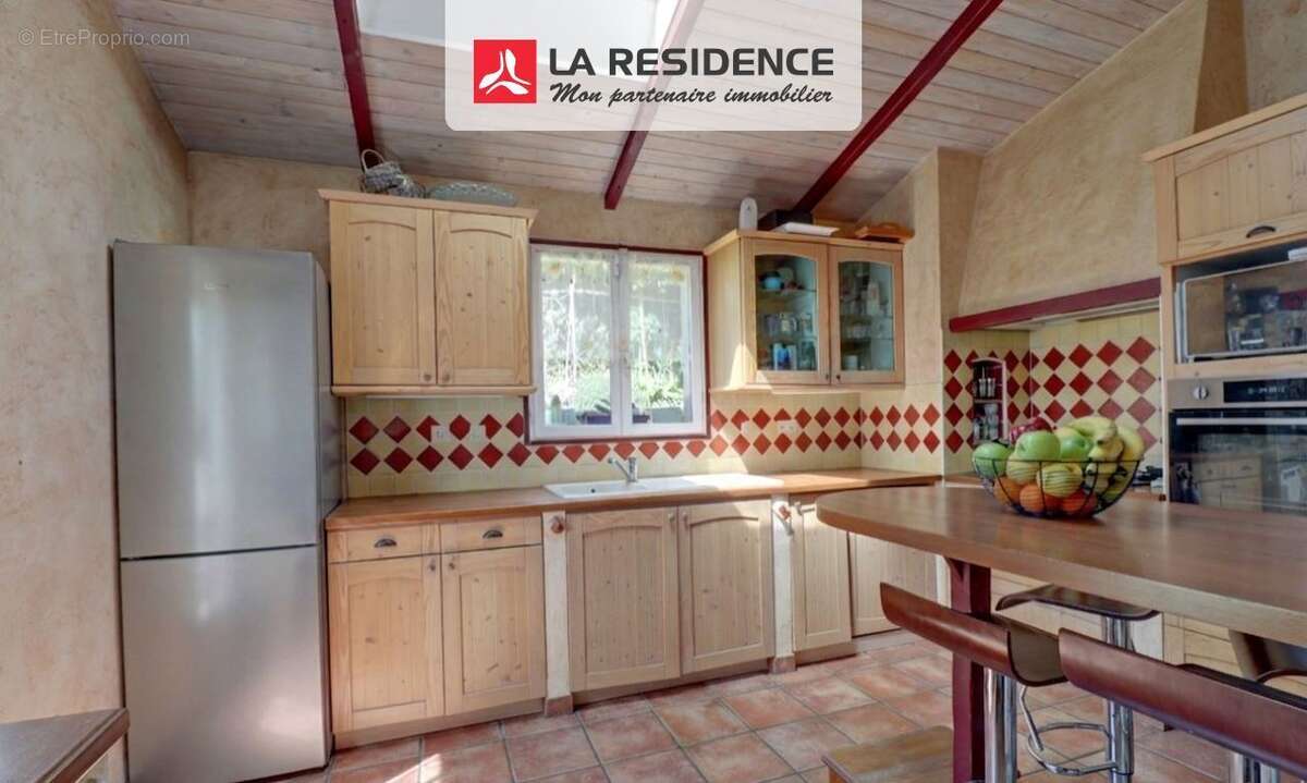 Maison 113 m² à Magny-En-Vexin  - photo 2
