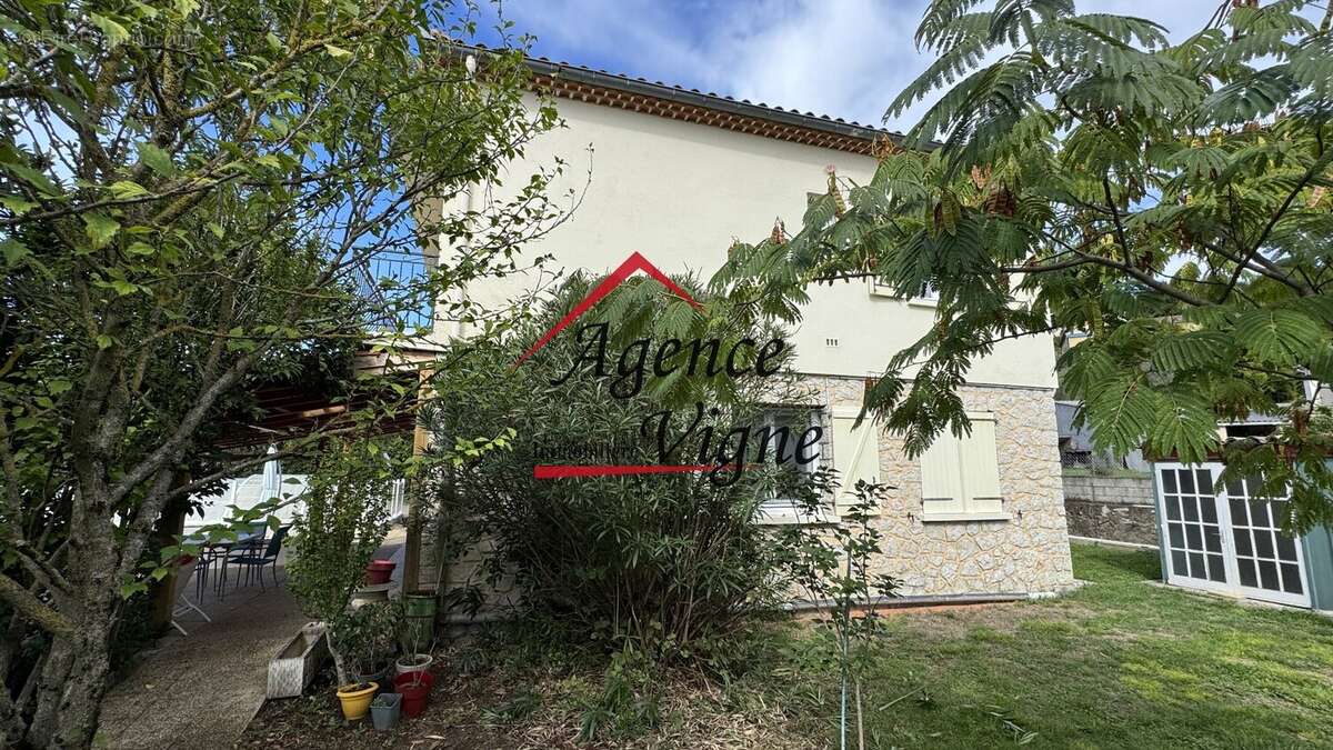 Maison à SAINT-AMBROIX