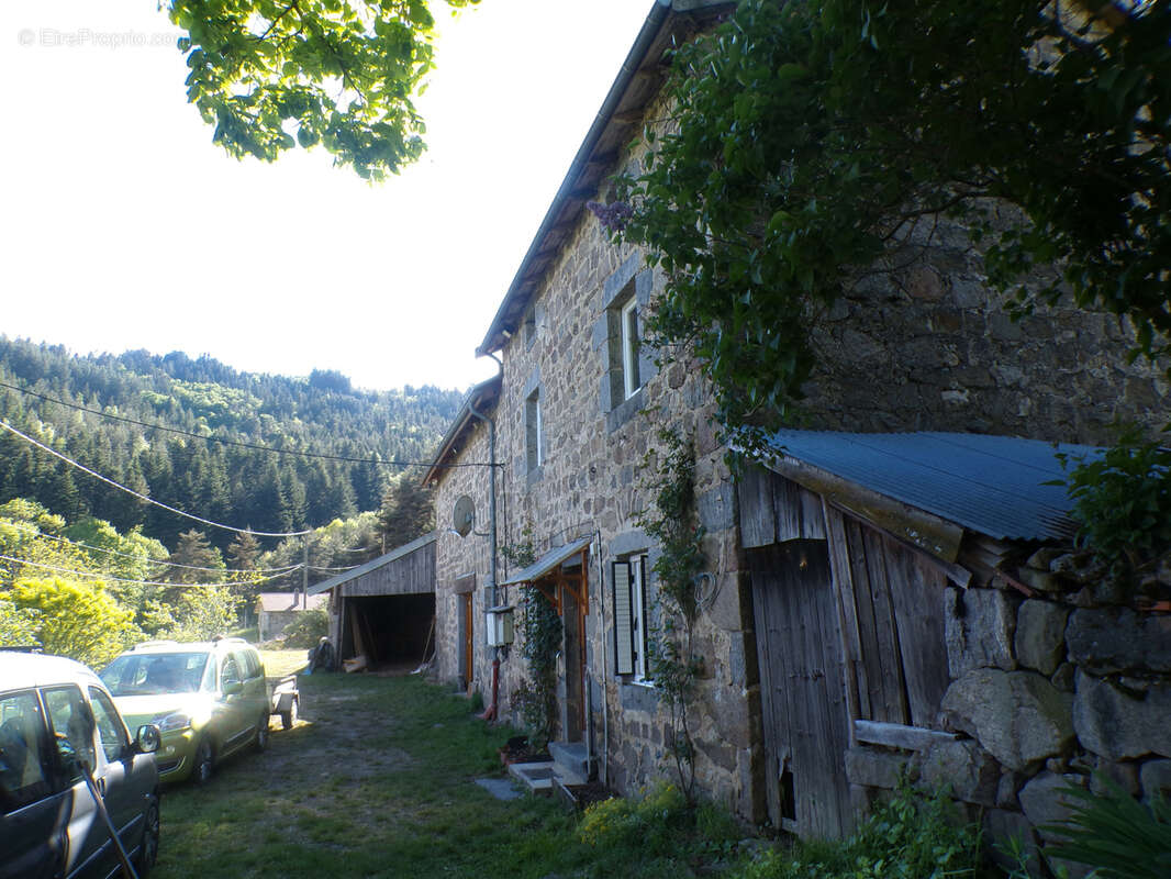 Maison à ROCHEPAULE