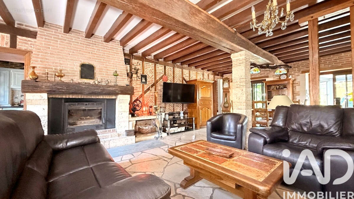 Photo 6 - Maison à YEVRES