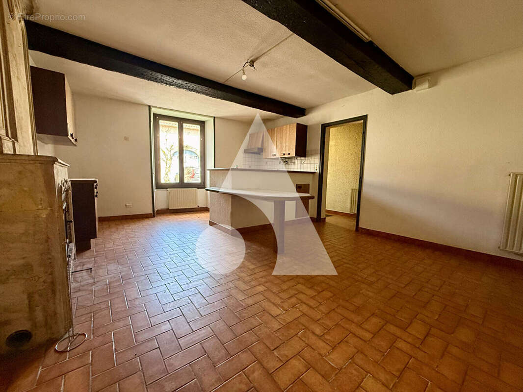 Maison à NAIVES-ROSIERES