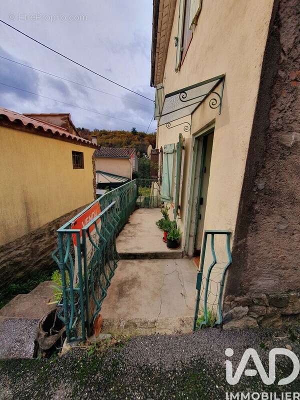 Photo 2 - Maison à SAINT-GERVAIS-SUR-MARE