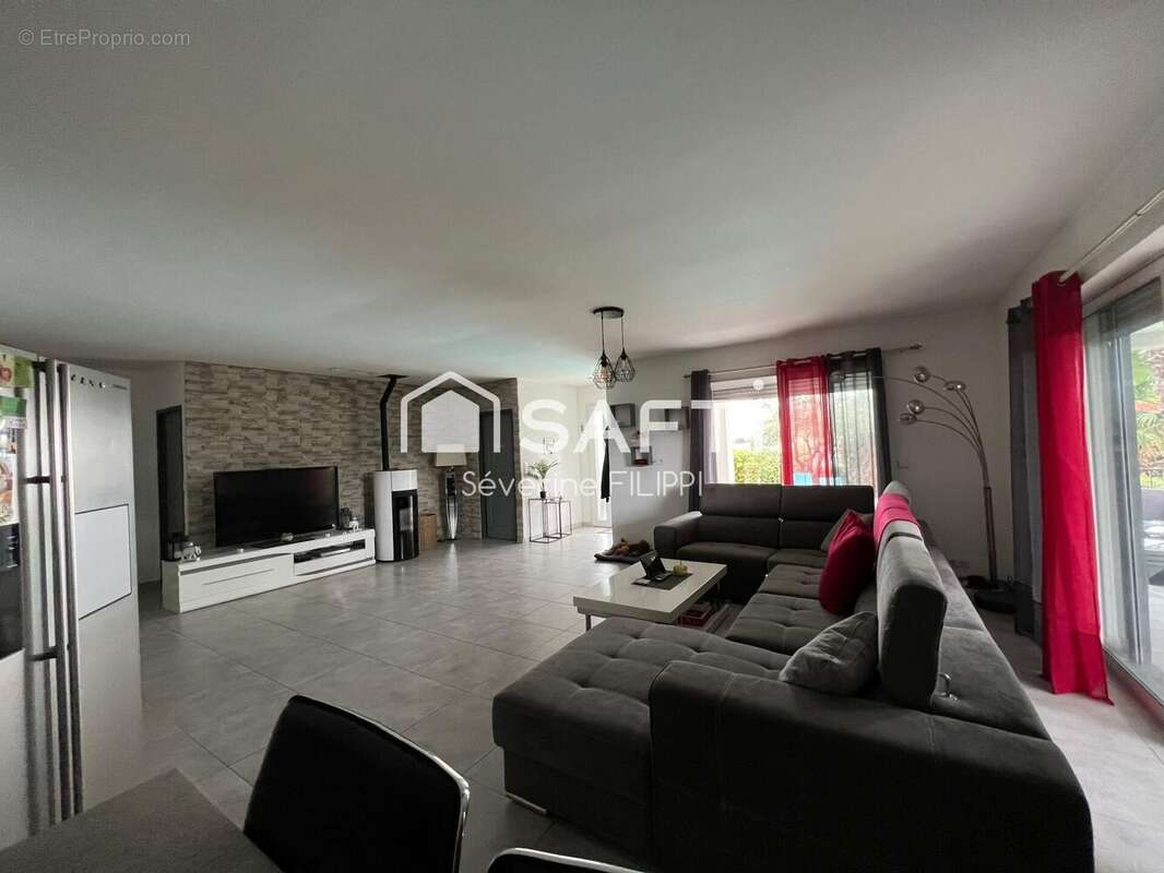 Photo 6 - Maison à LE MUY