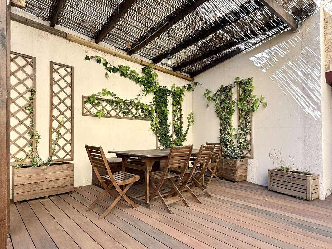Maison de village avec garage, studio et un extérieur de 75 m2 - photo 15