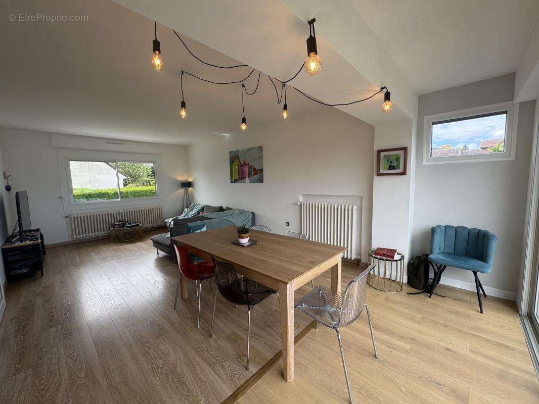 Maison à ARROMANCHES-LES-BAINS