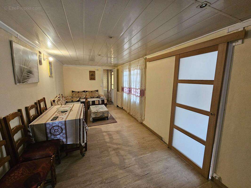 Maison à TREMBLAY-EN-FRANCE