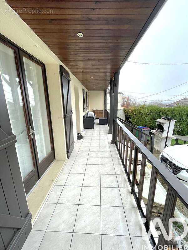 Photo 2 - Maison à LE RAINCY