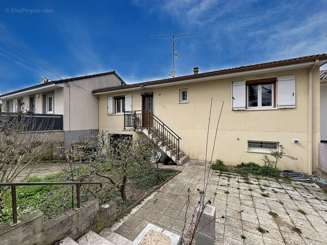 Maison à COMMERCY