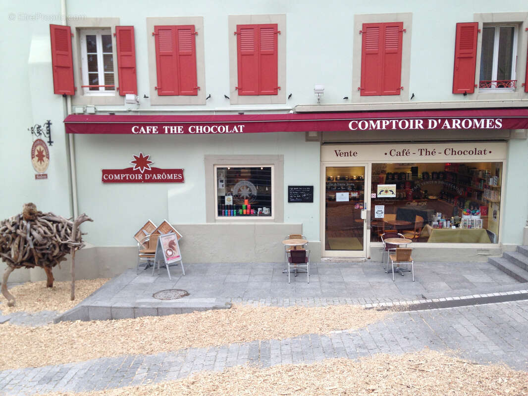 Commerce à EVIAN-LES-BAINS