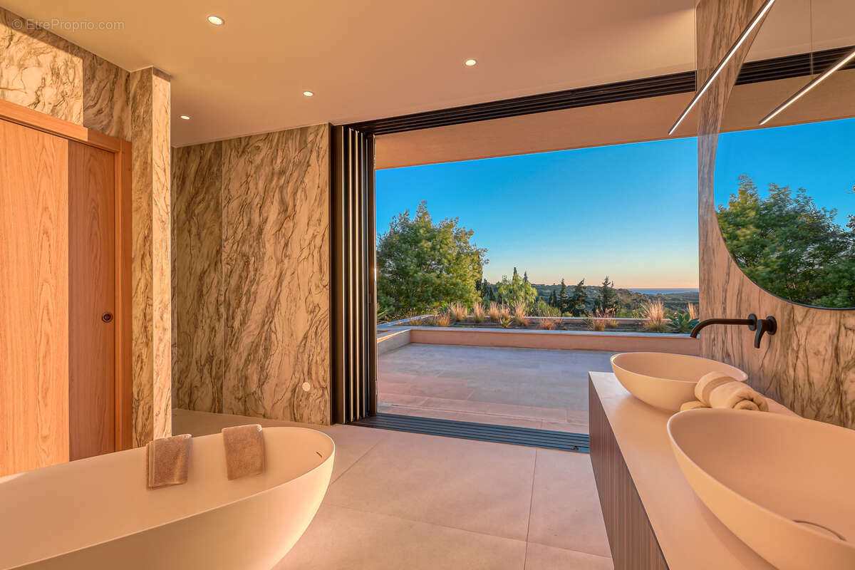 Maison à RAMATUELLE