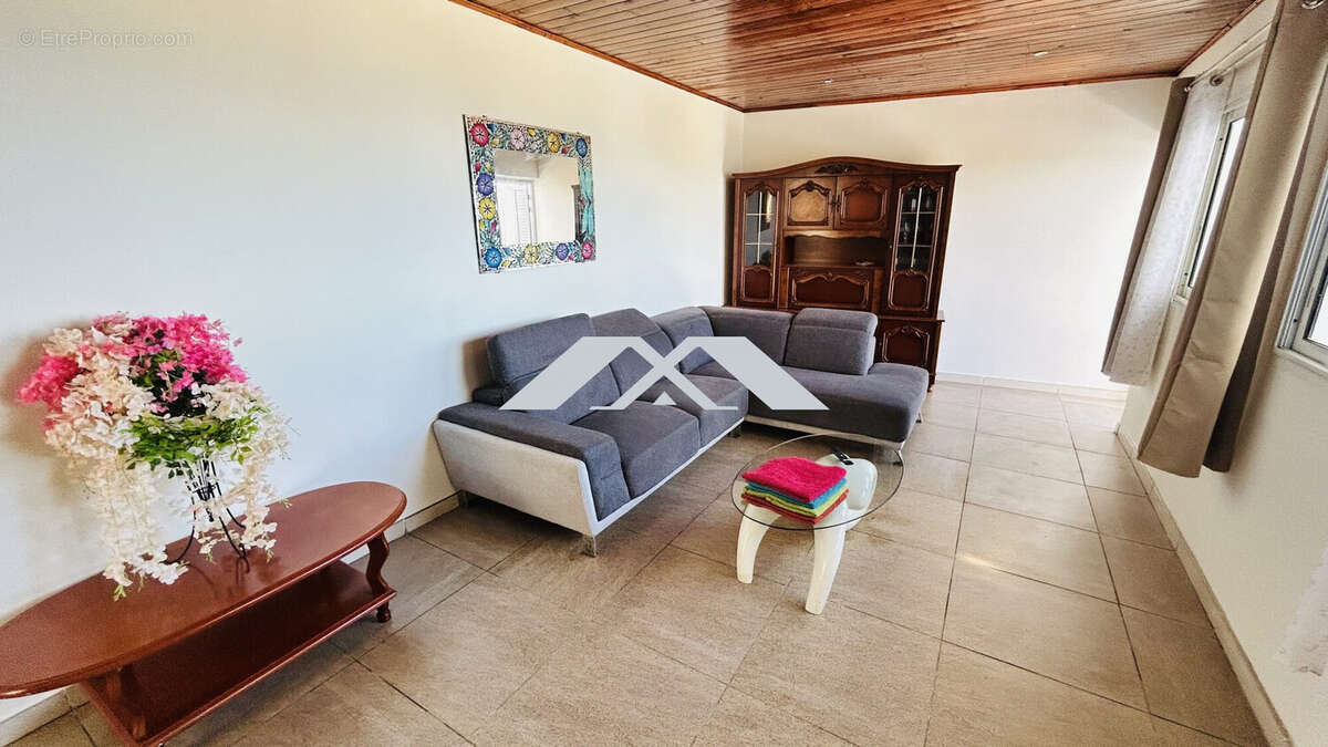 Maison à PETITE-ILE