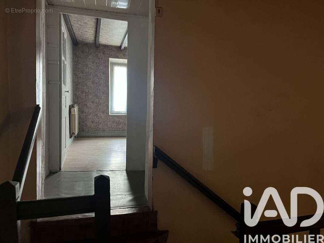 Photo 8 - Maison à SAIL-SOUS-COUZAN