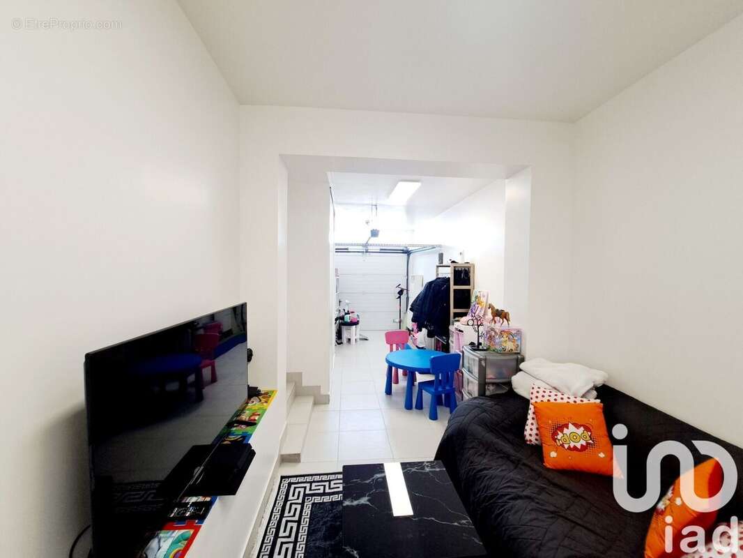 Photo 9 - Maison à CLAYE-SOUILLY