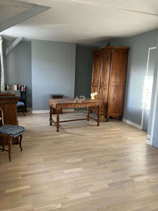 Maison à MAISONS-LAFFITTE