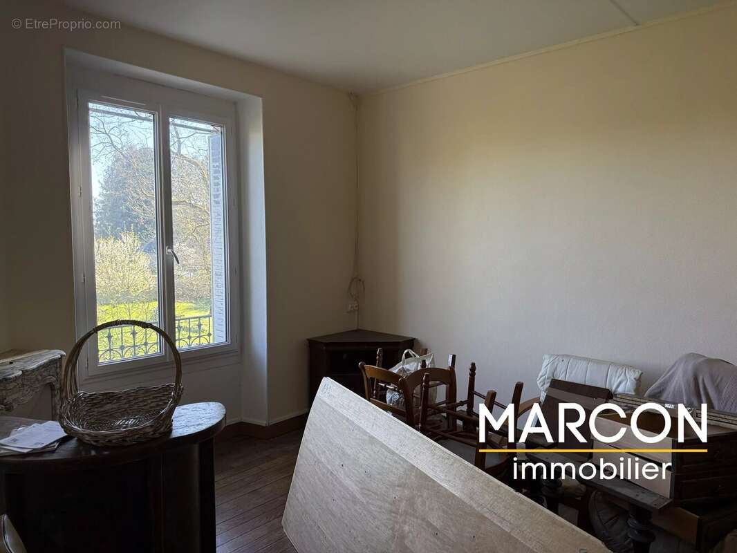 Maison à BENEVENT-L'ABBAYE