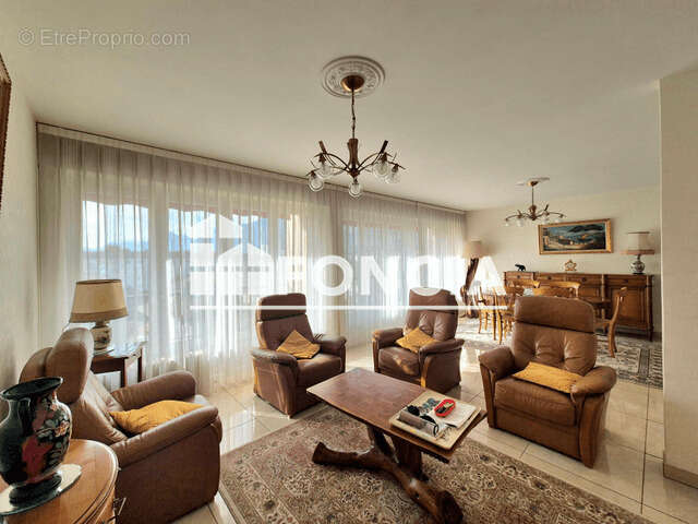 Appartement à ECHIROLLES