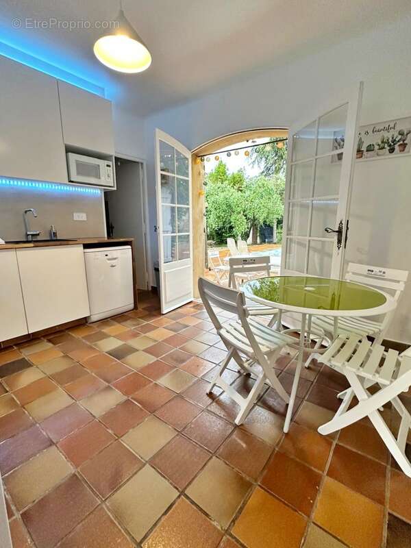Maison 130 m² à Le Muy  - photo 8
