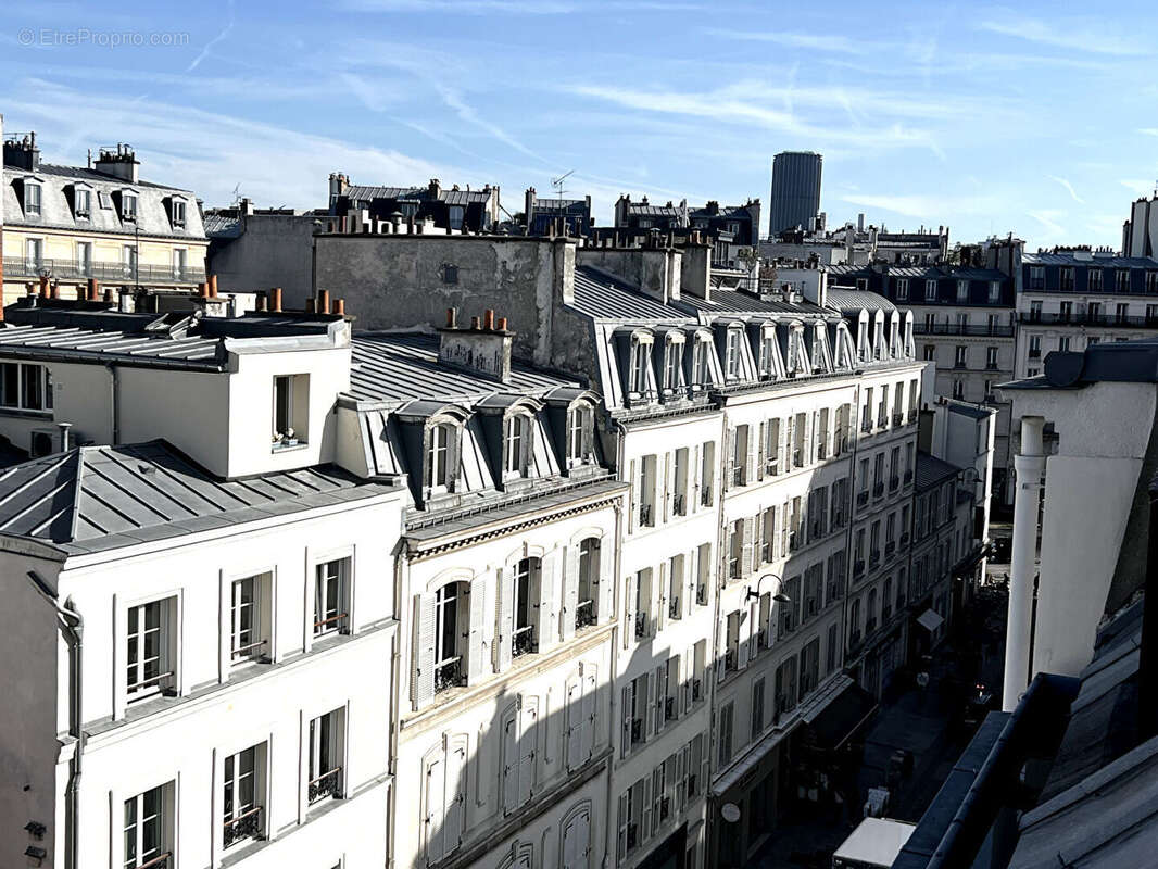 Appartement à PARIS-7E