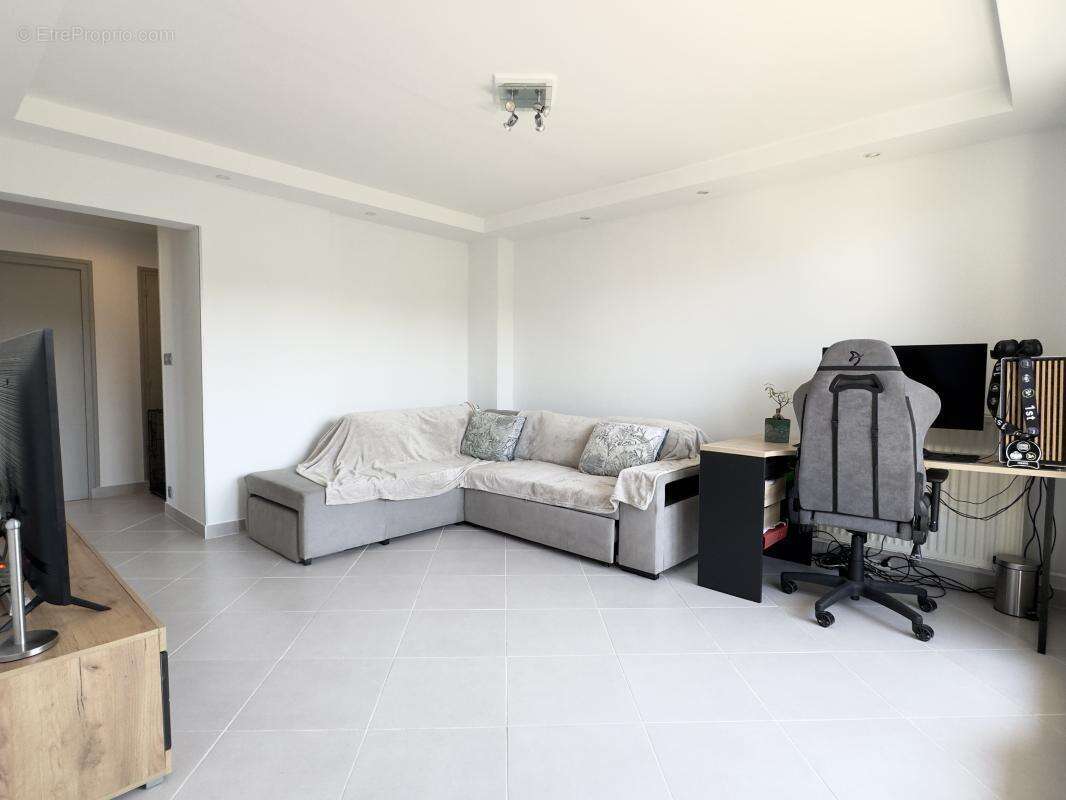 Appartement - photo 2
