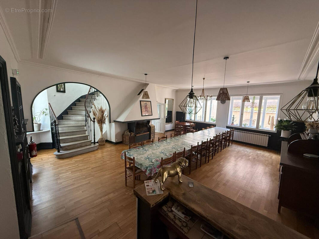 Maison à LE CAYLAR