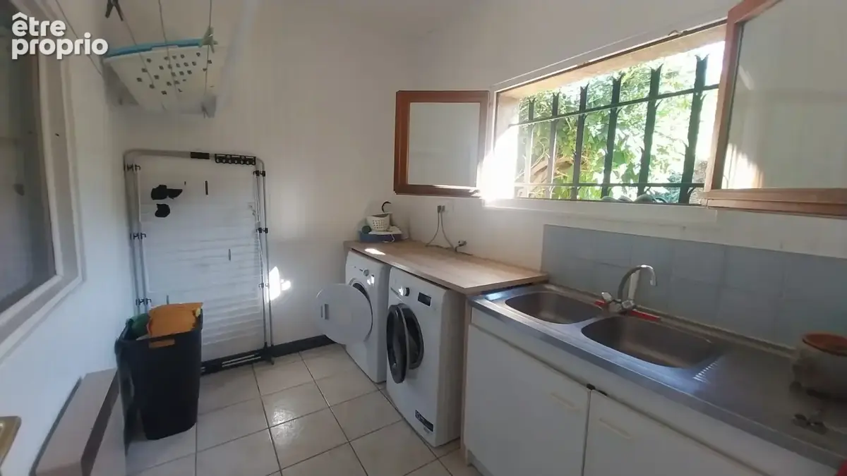 LES CÔTES-D'AREY - Maison 181 m², 5 chambres, piscine et terrain de 3 805 m² - photo 17