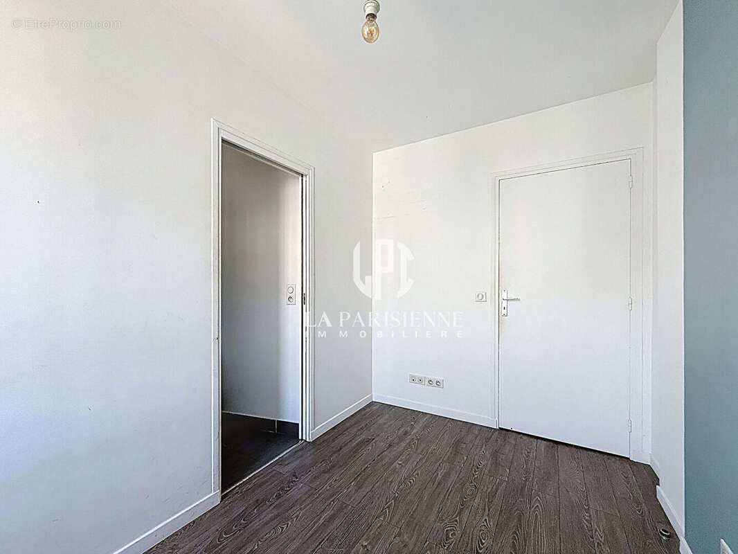Appartement à PARIS-19E
