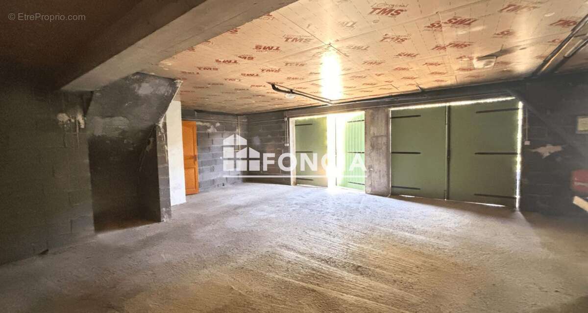 Maison à CHAMPTERCIER