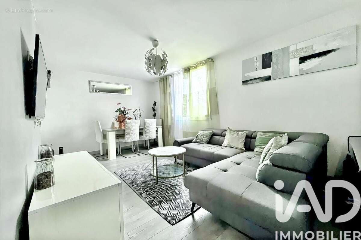 Photo 3 - Appartement à NOISY-LE-GRAND