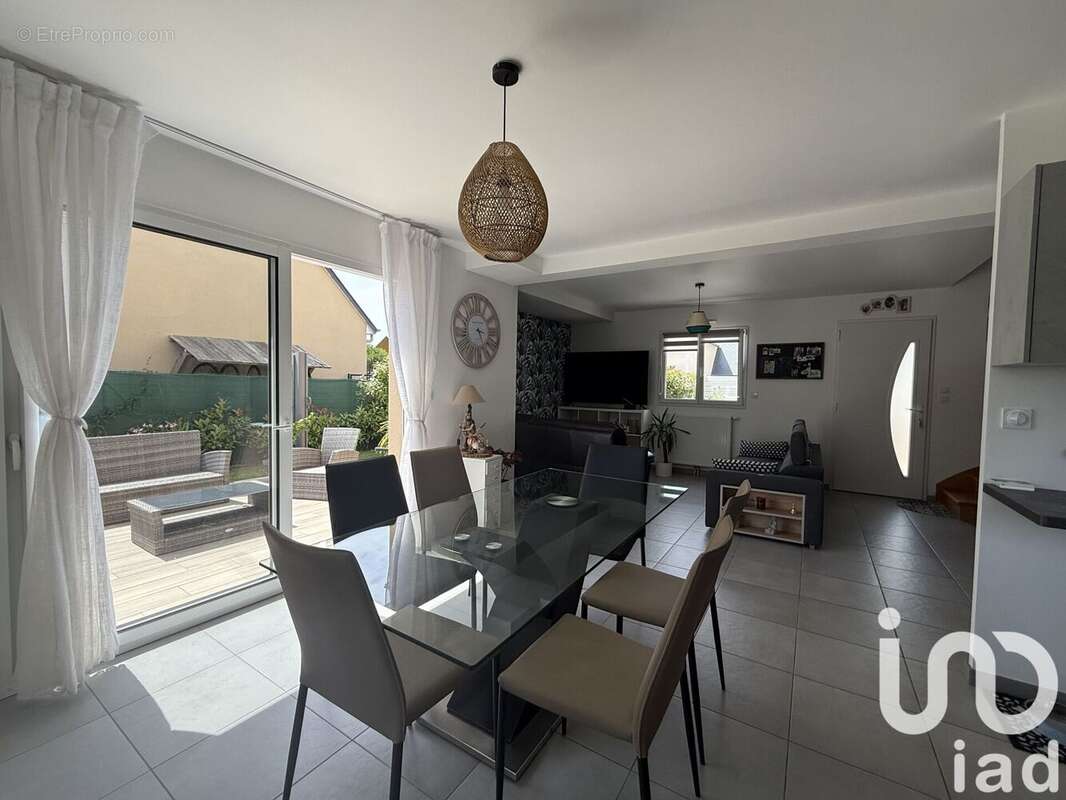 Photo 4 - Maison à CREULLY