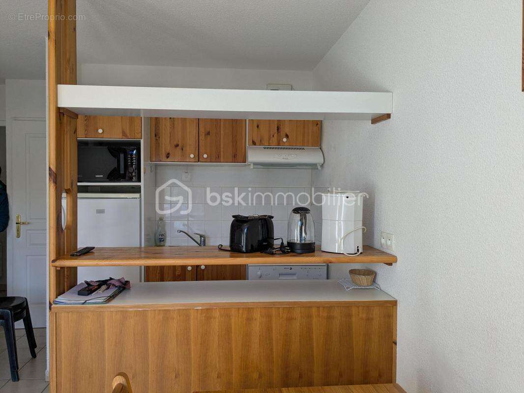 Appartement à MONTBRUN-LES-BAINS