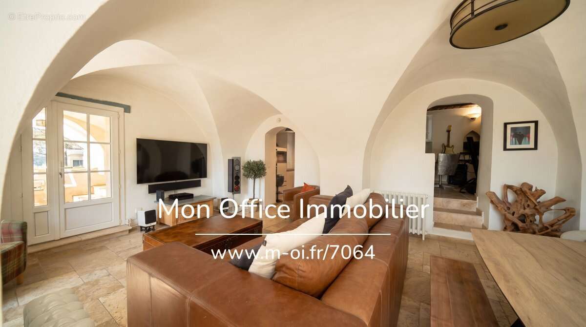 Référence : 7064-les - maison de charme avec garage et piscine proche port grimaud - photo 8