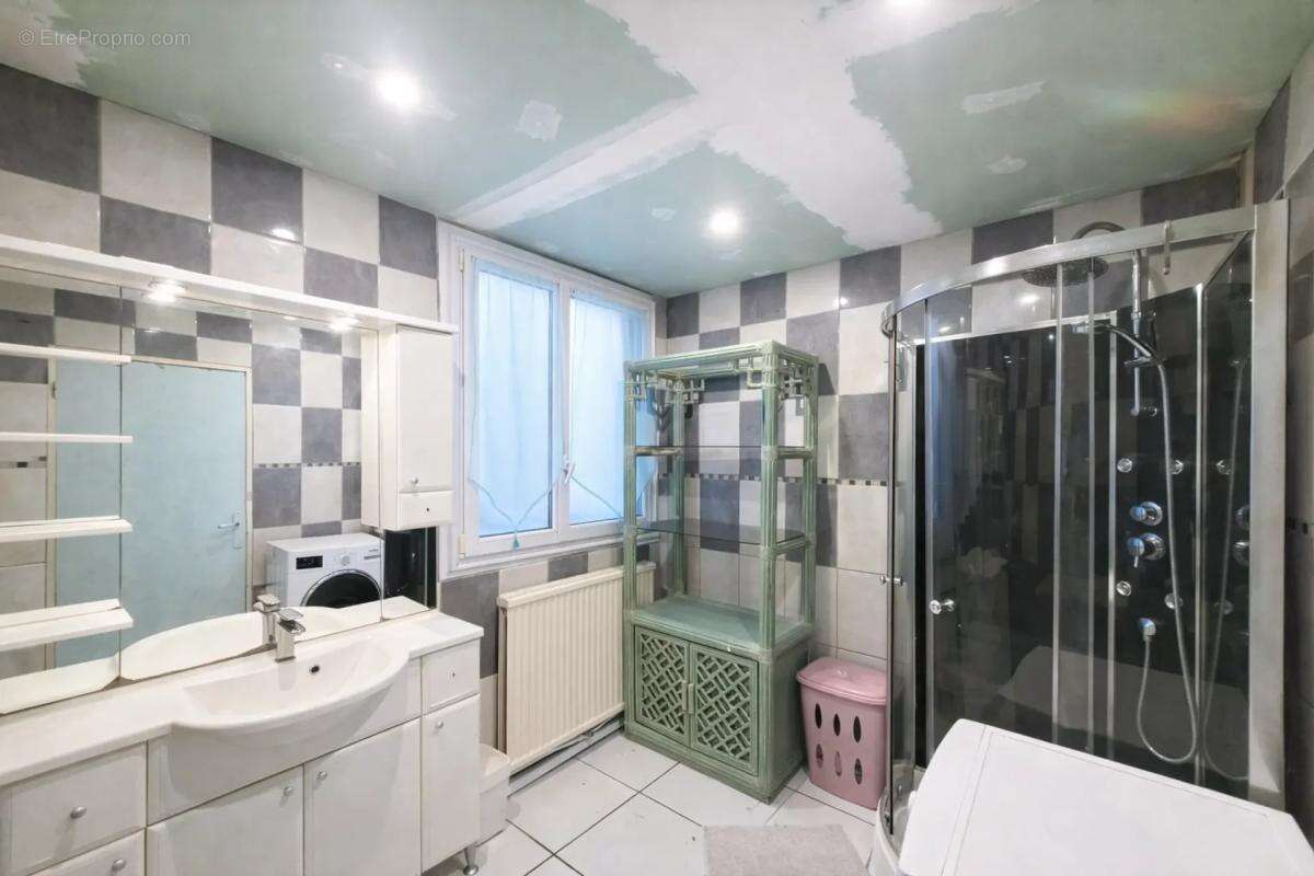 Appartement à VILLIERS-LE-BEL