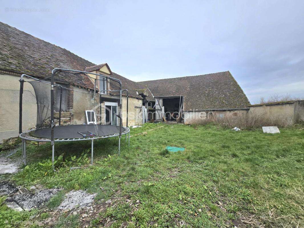 Maison à BRAY-SUR-SEINE