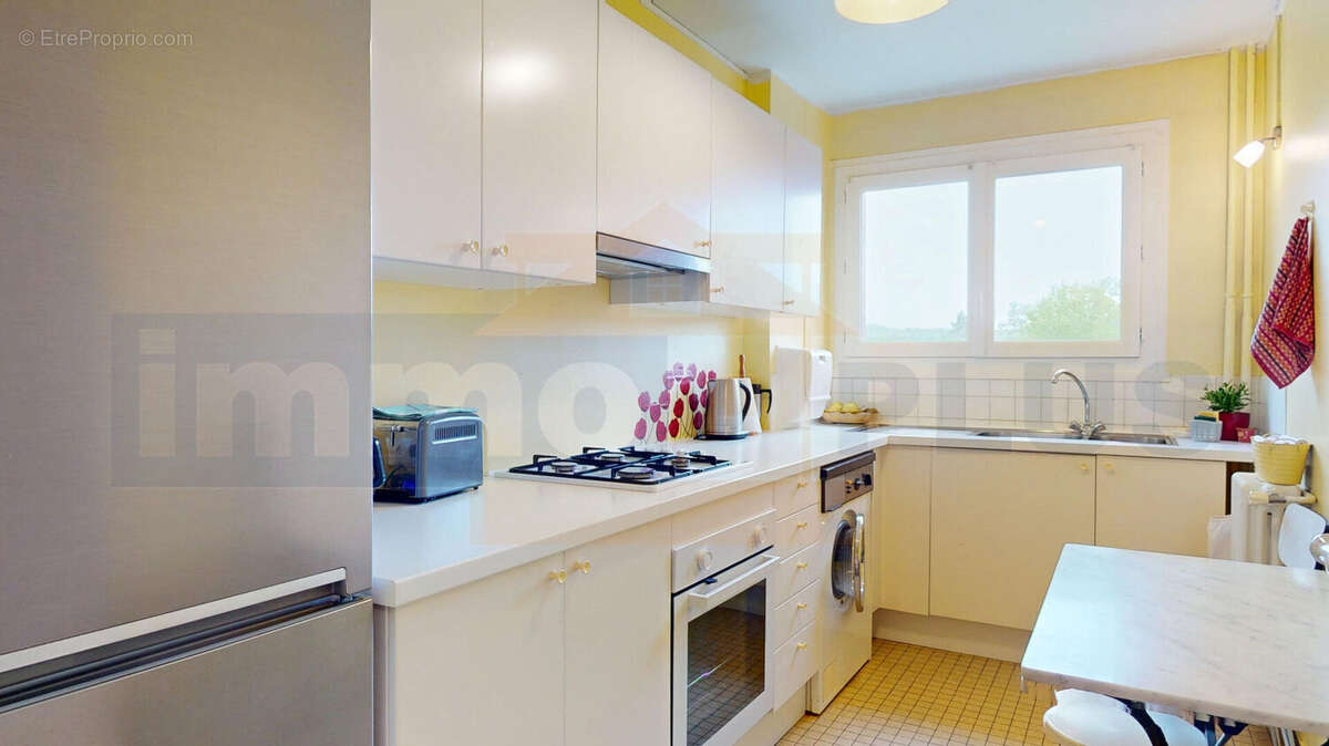 Appartement à BOIS-D'ARCY