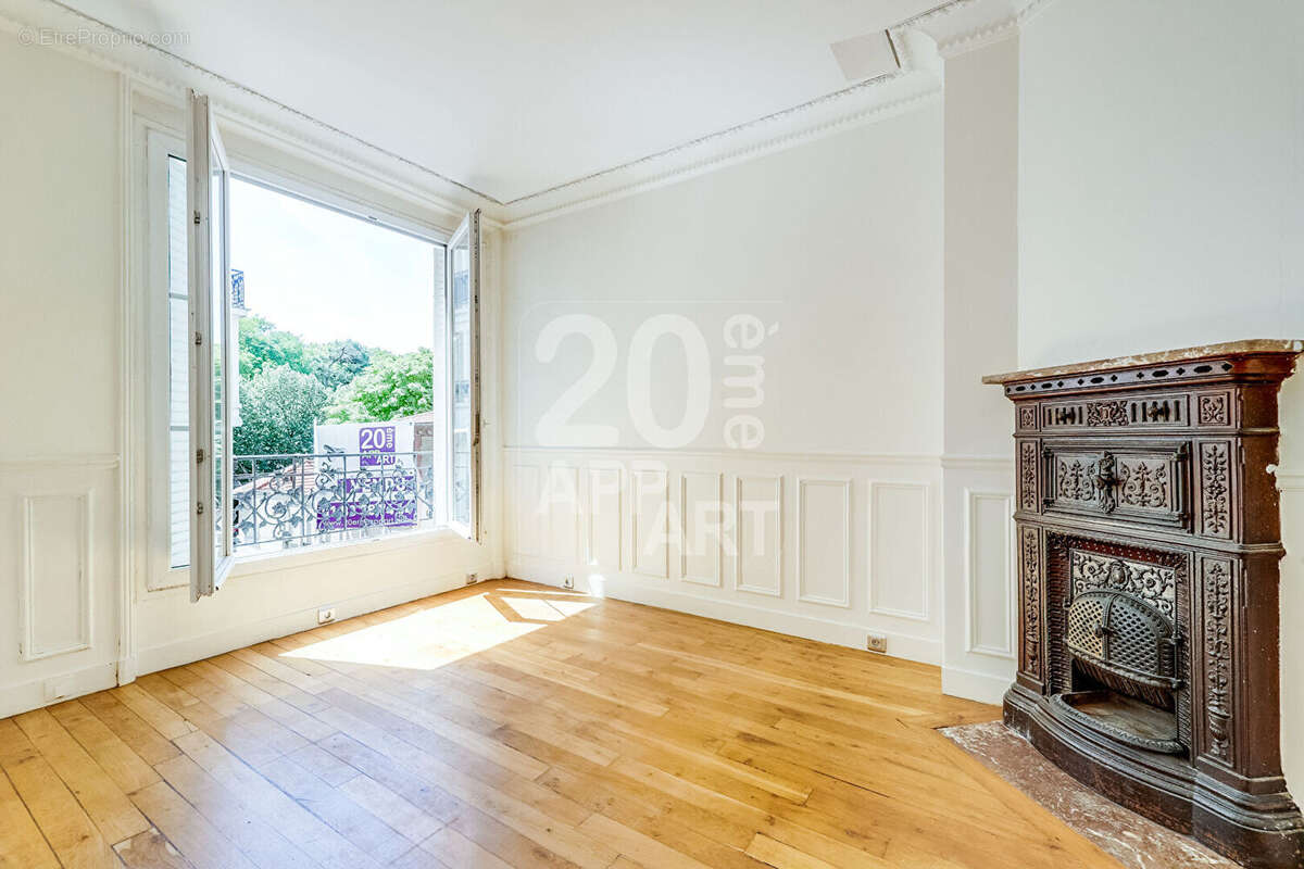 Appartement à PARIS-20E